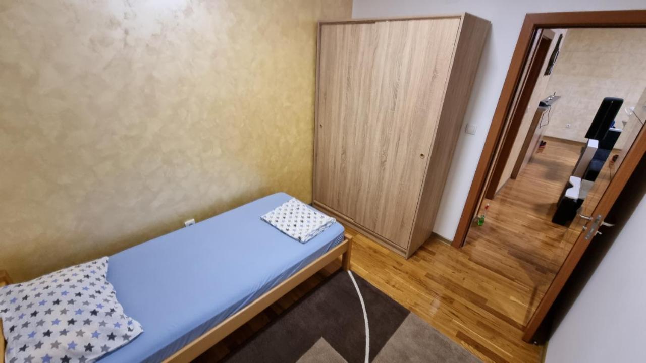 Raven2 Apartment Zeleznik Ngoại thất bức ảnh